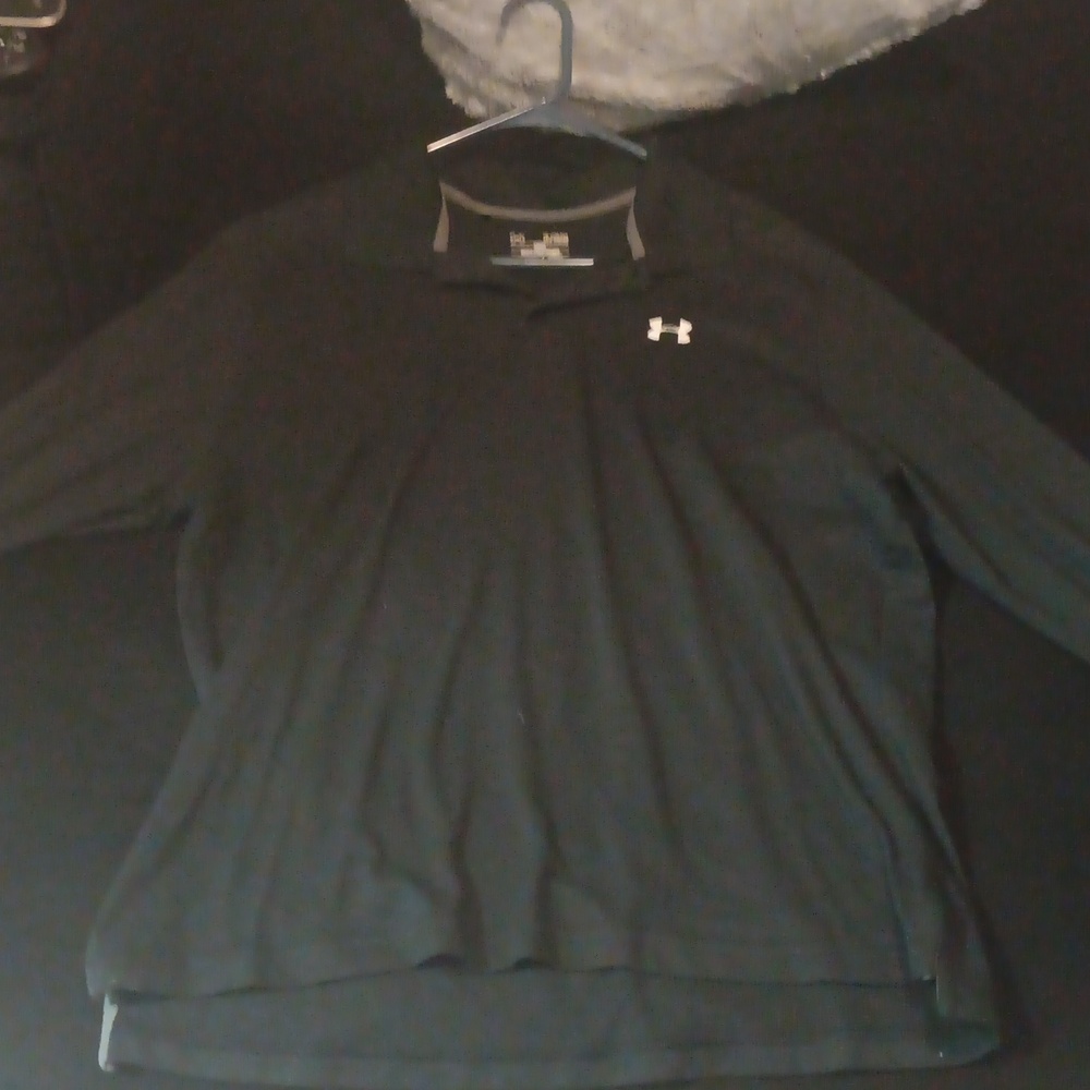 Shirt - Picture 2 of 4